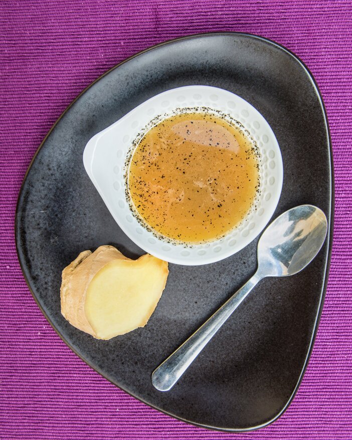 Ingwer-Rachen-Sirup - SONNENTOR.com